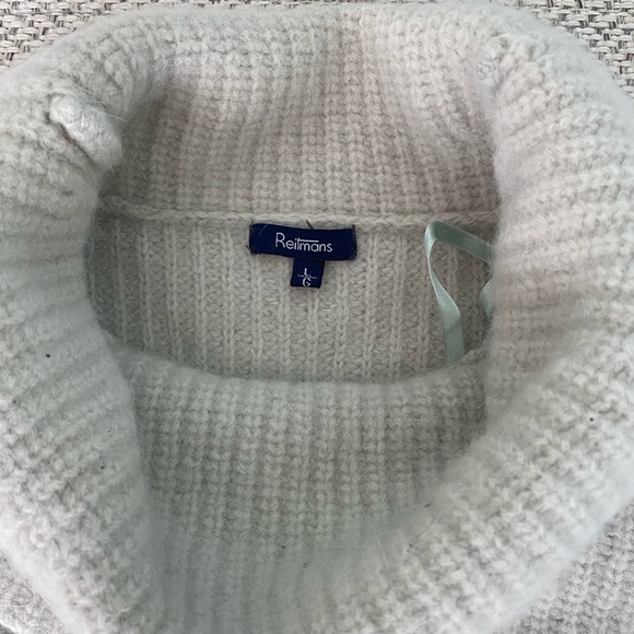 ReitmansTurtleneck sweater - Picture 4 of 4
